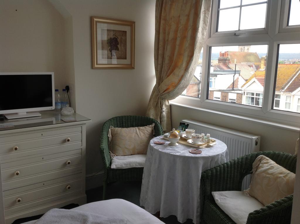 Bassets House Bed and Breakfast Eastbourne Eksteriør billede