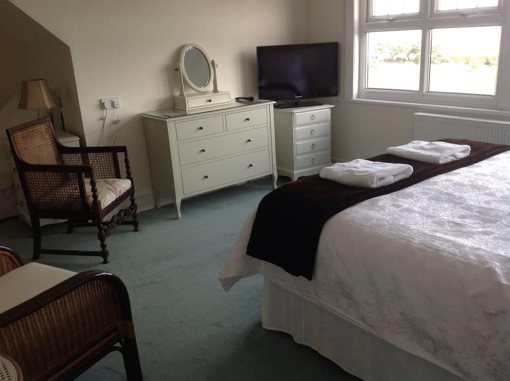 Bassets House Bed and Breakfast Eastbourne Eksteriør billede